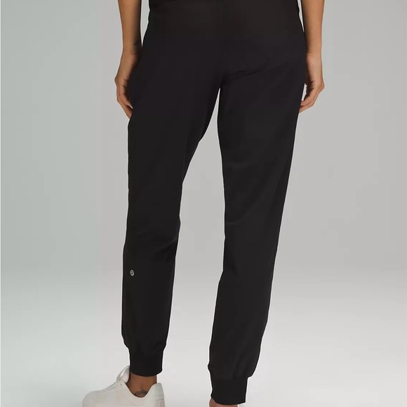 Lululemon dance studio pants - Picture 4 of 5